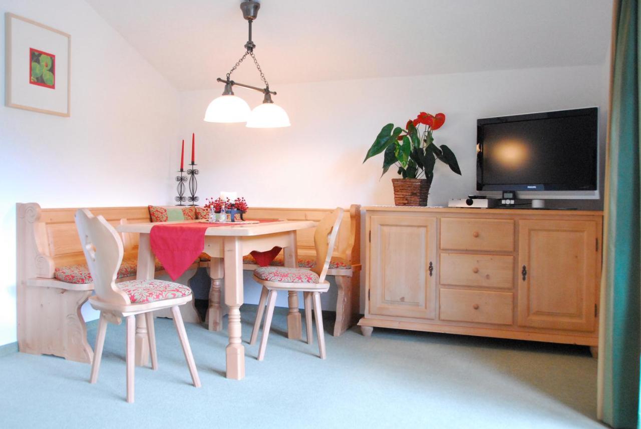 Landhaus Alpensonne Schattwald Bagian luar foto