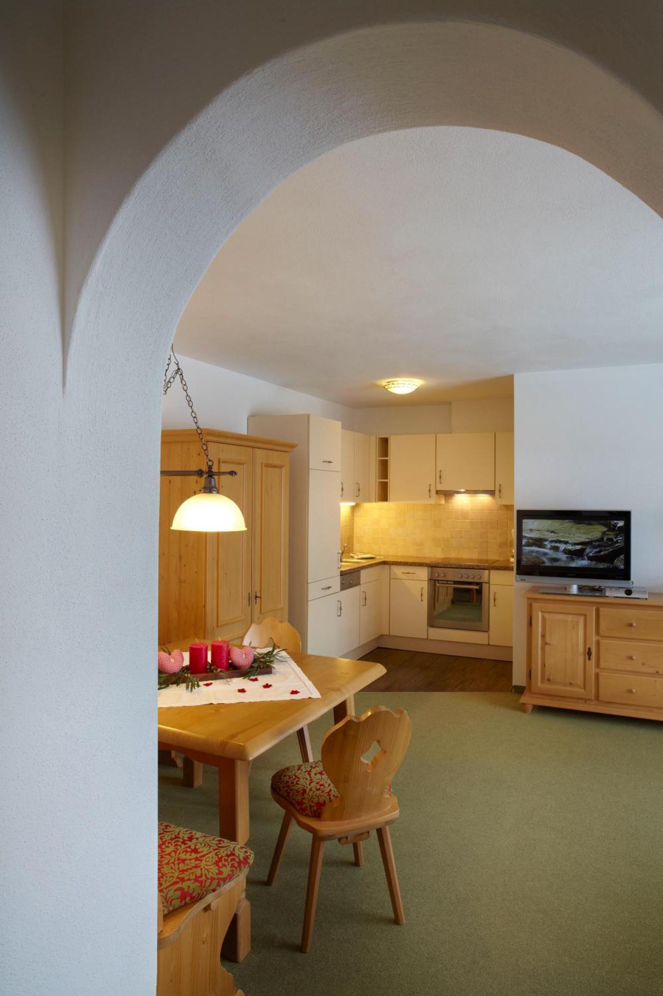 Landhaus Alpensonne Schattwald Bagian luar foto
